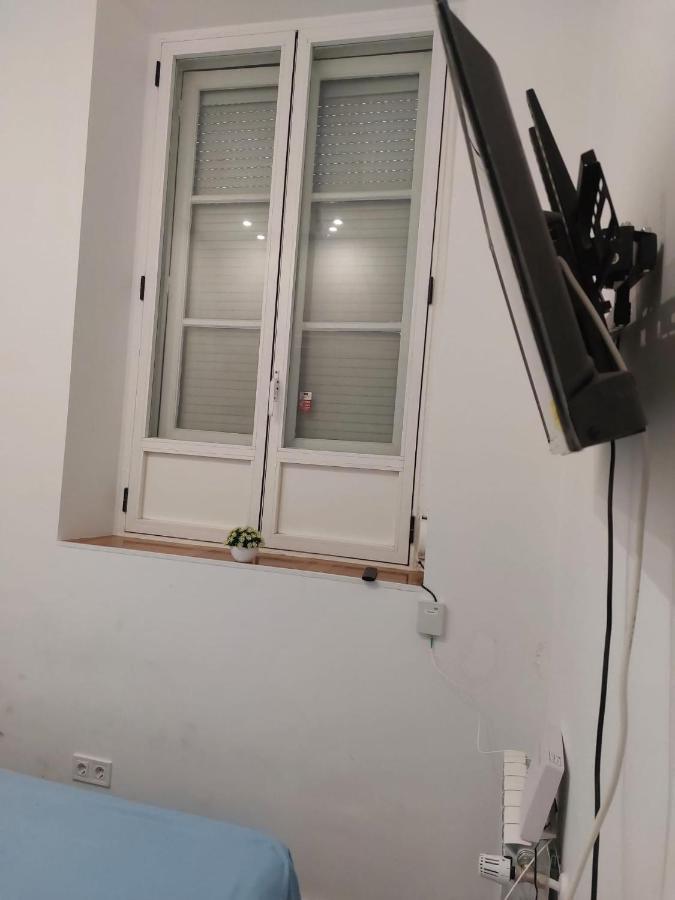 Habitacion En Madrid Apartment Exterior photo
